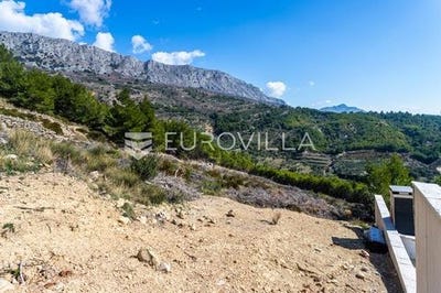 /international/hr/split-split-dalmatia-county-310106267606/