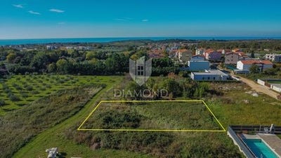 /international/hr/novigrad-istria-county-310104811252/