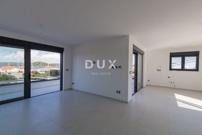 /international/hr/murter-sibenska-ulica-310108898080/