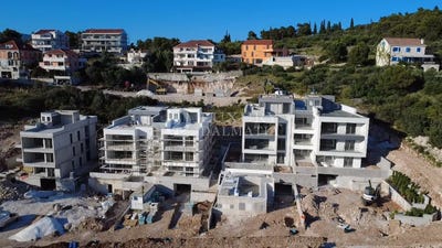 /international/hr/okrug-split-dalmatia-county-310101969168/