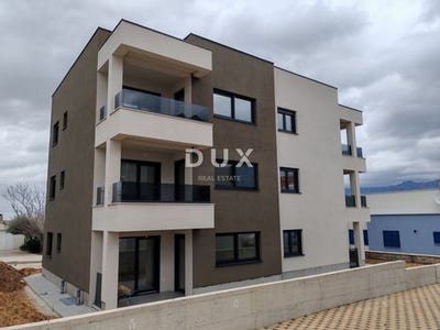 /international/hr/razanac-zadar-county-310101419712/