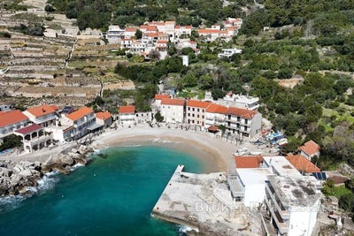 /international/hr/kuna-peljeka-dubrovnik-neretva-county-310107219259/