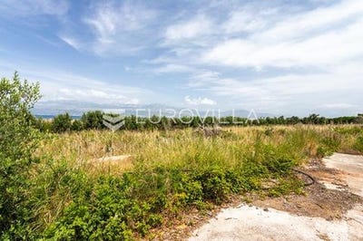 /international/hr/supetar-split-dalmatia-county-120091887467/