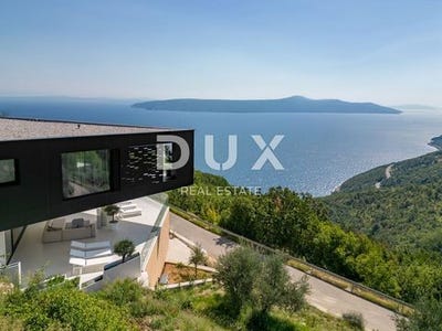 /international/hr/moscenicka-draga-primorje-gorski-kotar-county-310100059356/