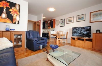 /international/hr/split-split-dalmatia-county-310107917046/