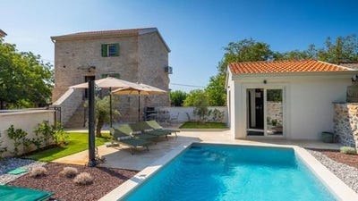 /international/hr/porec-istria-county-310107905478/