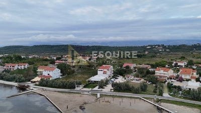 /international/hr/razanac-zadar-county-310104935358/