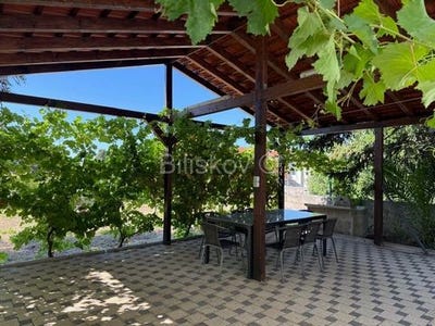 /international/hr/kastel-luksic-split-dalmatia-county-310101380622/