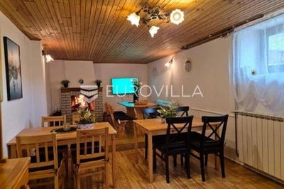 /international/hr/senj-lika-senj-county-310108404917/