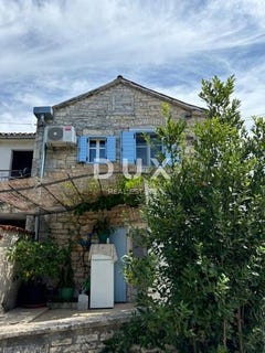 /international/hr/kanfanar-istria-county-310104985536/
