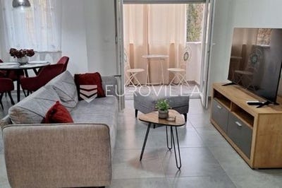 /international/hr/pula-istria-county-310106690157/