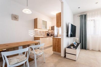 /international/hr/trogir-split-dalmatia-county-310102399516/