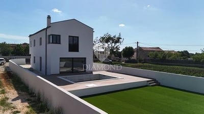 /international/hr/svetvincenat-istria-county-310108459509/