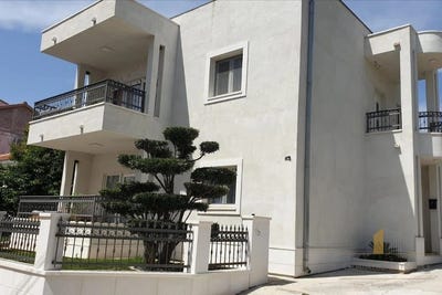 /international/hr/kastel-kambelovac-split-dalmatia-county-310098868194/