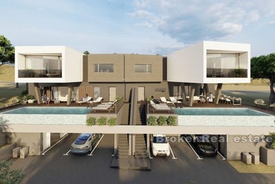 /international/hr/trogir-split-dalmatia-county-310107219061/