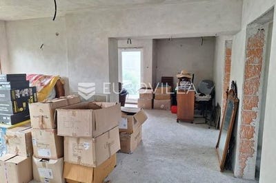 /international/hr/karlovac-karlovac-county-310102249154/