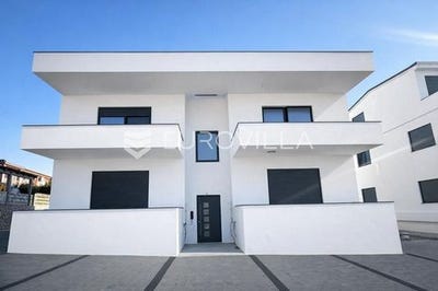 /international/hr/pag-lika-senj-county-310104803597/