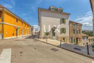 /international/hr/vrsar-istria-county-120094206858/