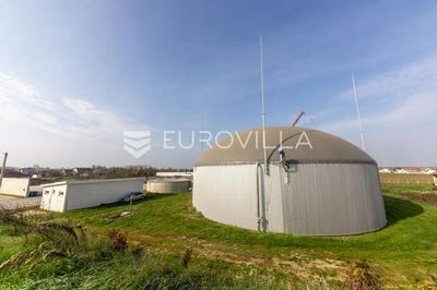 /international/hr/vukovar-vukovar-srijem-county-120096083878/