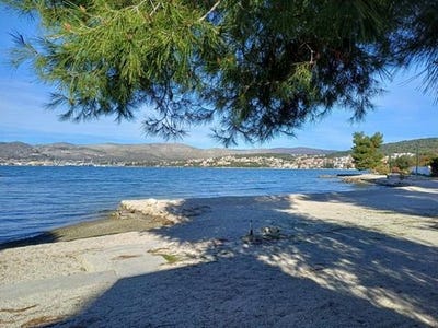 /international/hr/trogir-split-dalmatia-county-120096494786/