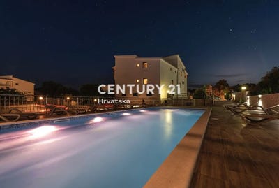 /international/hr/splitsko-dalmatinska-zupanija-split-dalmatia-county-310106858918/
