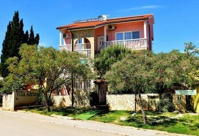 /international/hr/pula-istria-county-120090897920/