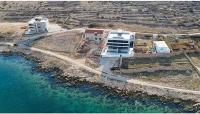 /international/hr/posedarje-zadar-county-310107977257/