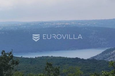 /international/hr/pazin-istria-county-120087402357/