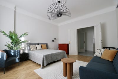 /international/hu/budapest-wesselenyi-utca-22-1077-hungary-budapest-budapest-310104792320/