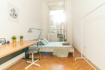 /international/hu/jozsef-korut-budapest-budapest-310095172620/
