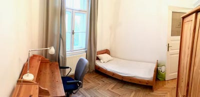 /international/hu/pacsirtamezo-utca-budapest-budapest-310093827084/