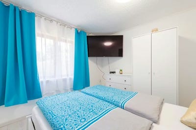/international/hu/bessenyei-utca-budapest-budapest-310102436895/