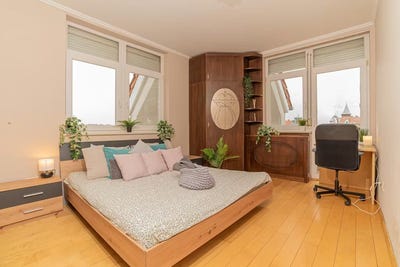 /international/hu/garay-ter-budapest-budapest-310093858821/