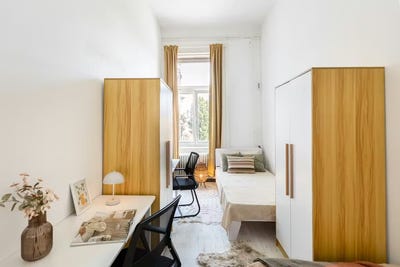 /international/hu/thokoly-ut-budapest-budapest-310106604236/