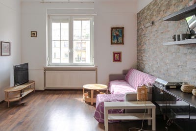 /international/hu/1-kiralyhago-ter-budapest-budapest-310105299055/