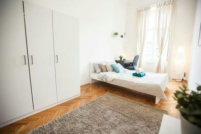 /international/hu/jozsef-korut-budapest-budapest-310093854846/