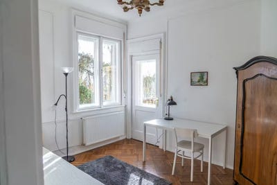 /international/hu/berkenye-utca-budapest-budapest-310107372657/