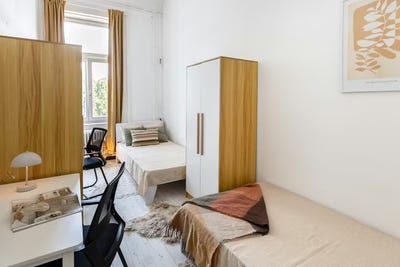 /international/hu/thokoly-ut-budapest-budapest-310107325048/
