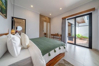 /international/id/sanur-bali-310119674148/