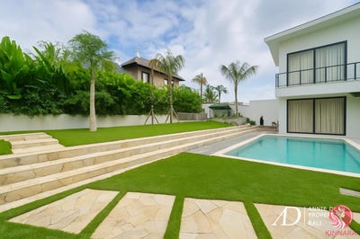/international/id/pererenan-badung-bali-310101159313/