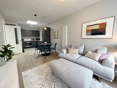 /international/ie/eustace-street-dublin-dublin-310093846688/
