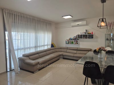 /international/il/givat-shaoul-jerusalem-jerusalem-jerusalem-310107900546/