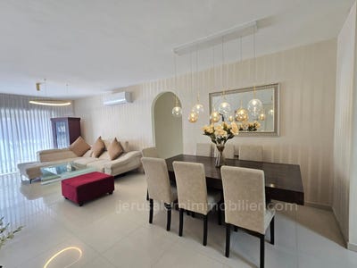 /international/il/pisgat-zeev-jerusalem-jerusalem-jerusalem-310108427960/