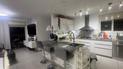 /international/il/centre-ville-nahariya-nahariya-north-district-310108427861/
