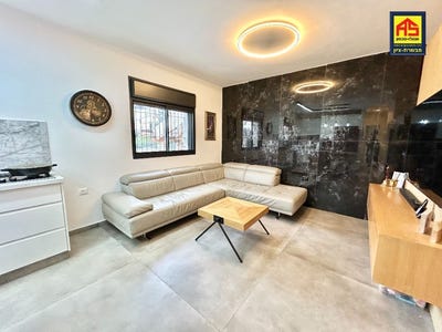/international/il/mevasseret-zion-gimel-310108647817/