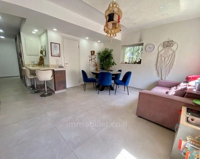 /international/il/kiryat-yovel-jerusalem-jerusalem-jerusalem-310108428692/