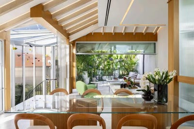 /international/il/tel-aviv-tel-aviv-yafo-310103641587/