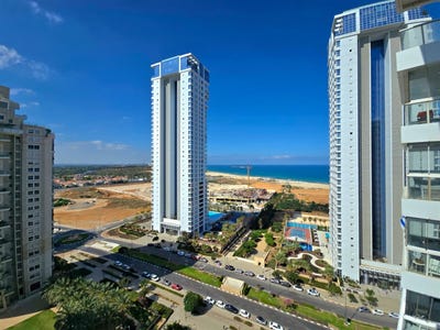 /international/il/netanya-central-arava-regional-council-310108263892/
