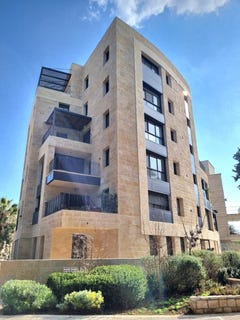 /international/il/katamon-hayeshana-jerusalem-jerusalem-jerusalem-310108428944/
