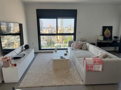 /international/il/netanya-central-arava-regional-council-310108648890/